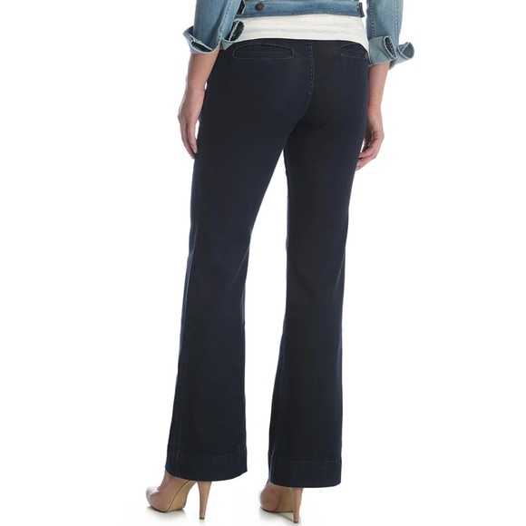 Wrangler Retro Mae Flare Jeans - Picture 3 of 16